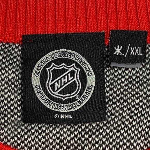 Chicago Blackhawks Sweater Men's XXL Red Ugly Christmas Pullover Crew Neck READ - Picture 5 of 10